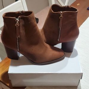 BNIB Brown Ankle Boots